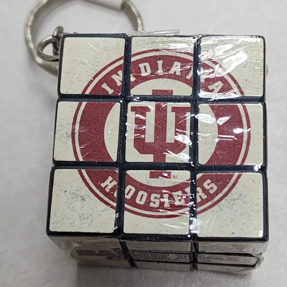 Vintage IU Indiana University Hoosiers Rubik's Cube Key Chain New In Packaging